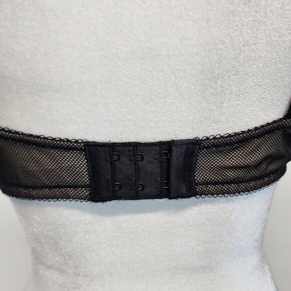 b.tempt'd Black Lace Neck Bralette Top Womens XL Cap Sleeve Built In Bra Sultry - Picture 9 of 12